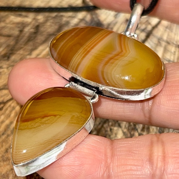 Rustic Color Sardonyx Agate Pendant 2 7/8” - Picture 1 of 15